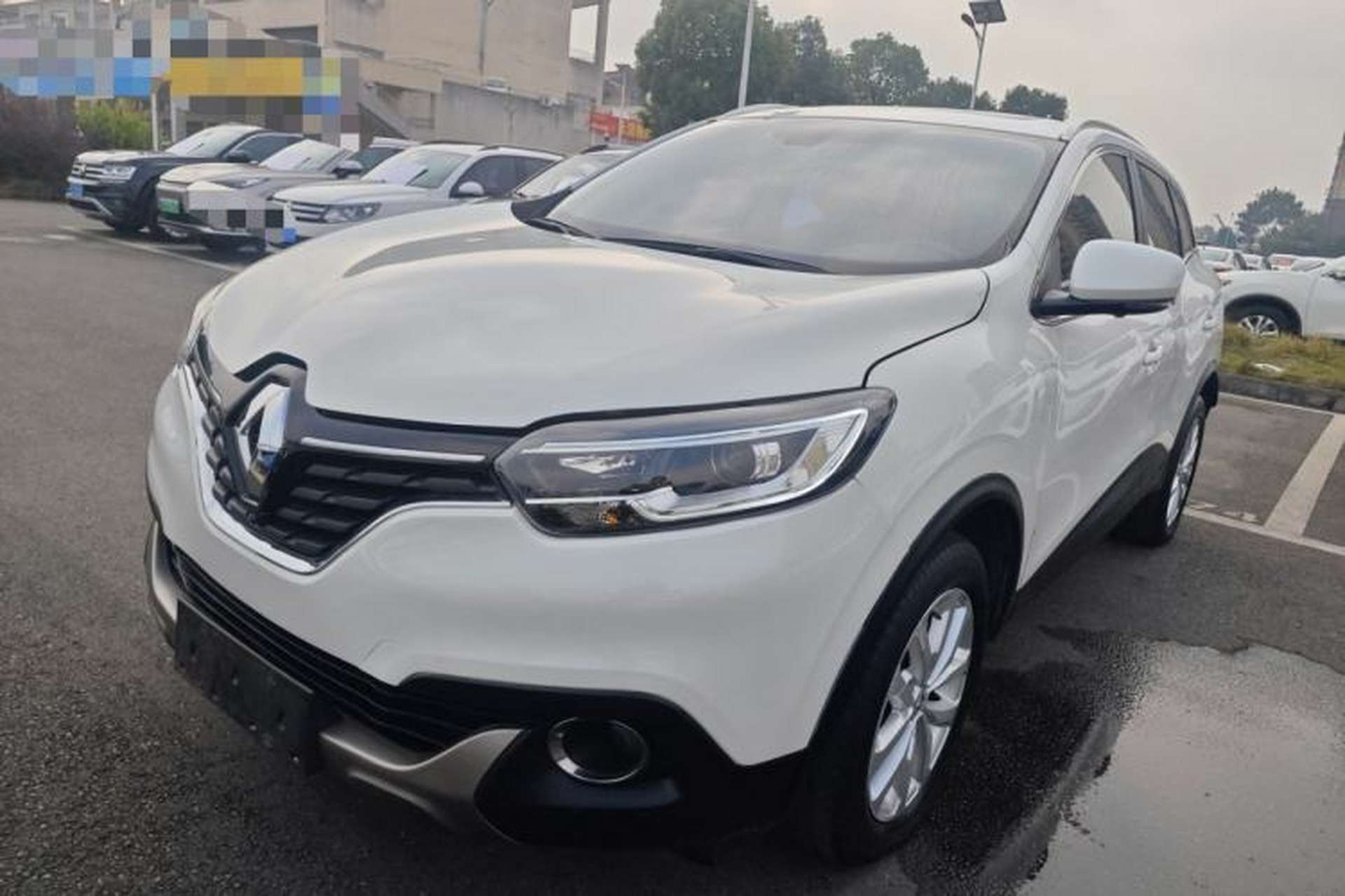 Used Renault Kadjar 2017 2.0L Two-Wheel Drive Comfort Edition Front Left 45 Deg