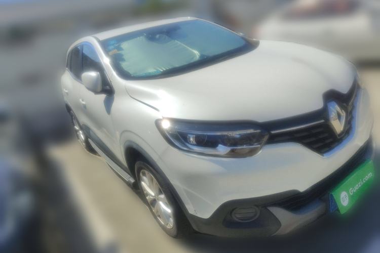 Used Renault Kadjar 2017 2.0L Two-Wheel Drive Fashion Edition Front Right 45 Deg