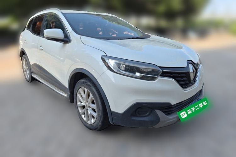 Used Renault Kadjar 2017 2.0L Two-Wheel Drive Fashion Edition Front Right 45 Deg