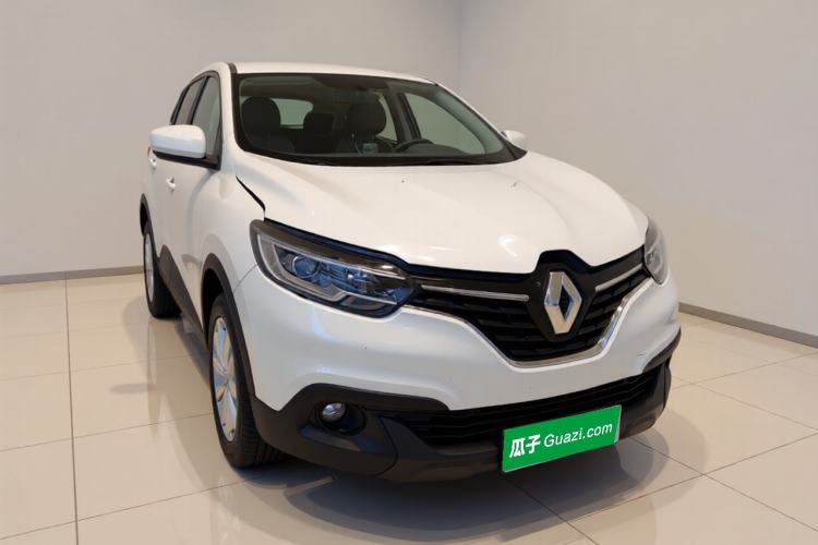 Used Renault Kadjar 2017 2.0L Two-Wheel Drive Fashion Edition Front Right 45 Deg