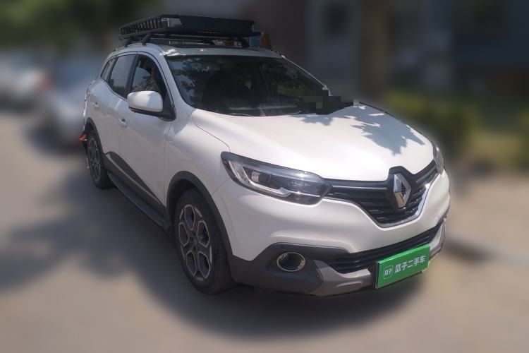 Used Renault Kadjar 2017 2.0L Two-Wheel Drive Luxury Edition Front Right 45 Deg