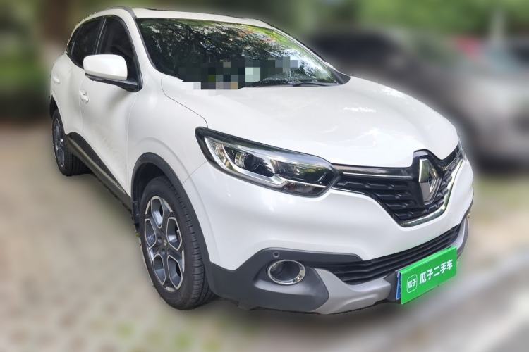 Used Renault Kadjar 2017 2.0L Two-Wheel Drive Luxury Edition Front Right 45 Deg