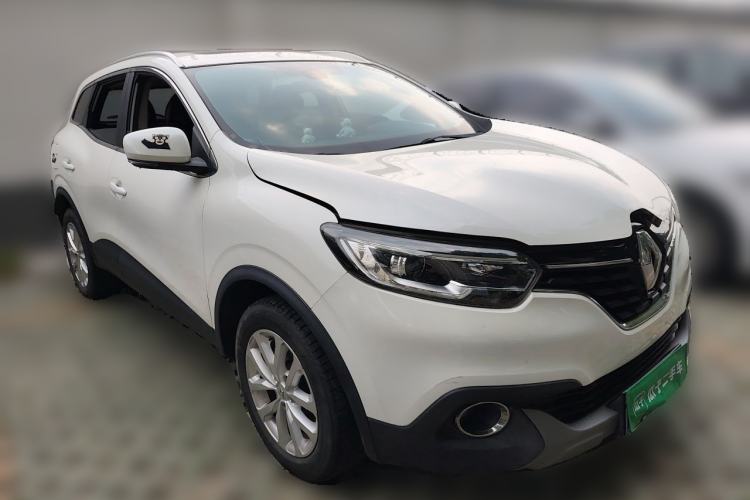 Used Renault Kadjar 2017 2.0L Two-Wheel Drive Comfort Edition Front Right 45 Deg