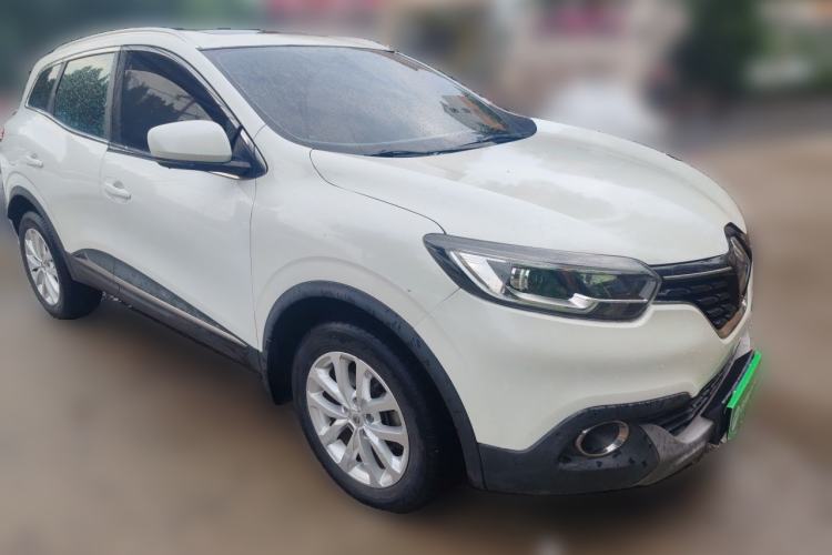 Used Renault Kadjar 2017 2.0L Two-Wheel-Drive Leading Edition Front Right 45 Deg