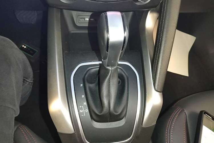 Used Renault Kadjar 2017 2.0L Two-Wheel Drive Fashion Edition Gear Lever