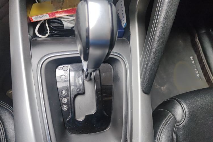 Used Renault Kadjar 2017 2.0L Two-Wheel-Drive Leading Edition Gear Lever