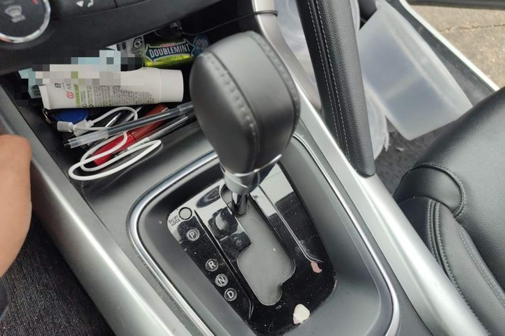 Used Renault Kadjar 2017 2.0L Two-Wheel-Drive Leading Edition Gear Lever
