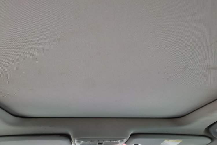 Used Renault Kadjar 2017 2.0L 120th Anniversary Limited Edition Headliner