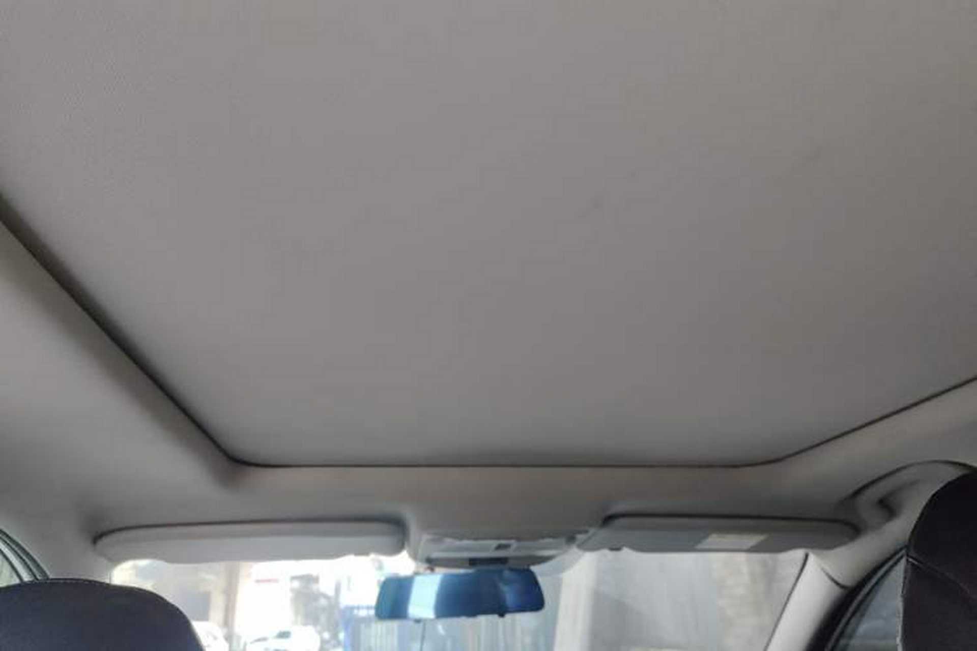 Used Renault Kadjar 2017 2.0L Two-Wheel-Drive Leading Edition Headliner