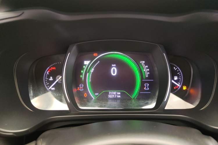 Used Renault Kadjar 2017 2.0L Two-Wheel Drive Comfort Edition Instrument Cluster