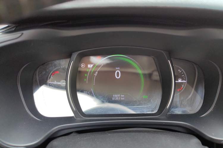 Used Renault Kadjar 2017 2.0L Two-Wheel Drive Comfort Edition Instrument Cluster