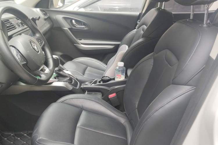 Used Renault Kadjar 2017 2.0L Two-Wheel Drive Fashion Edition Left Front Seat
