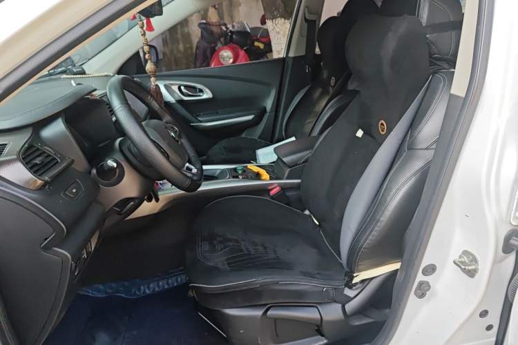 Used Renault Kadjar 2017 2.0L Two-Wheel-Drive Leading Edition Left Front Seat