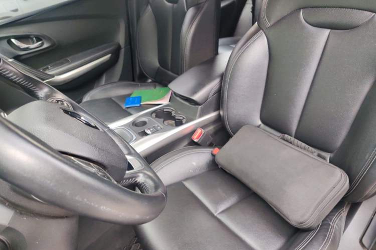 Used Renault Kadjar 2017 2.0L Two-Wheel-Drive Leading Edition Left Front Seat