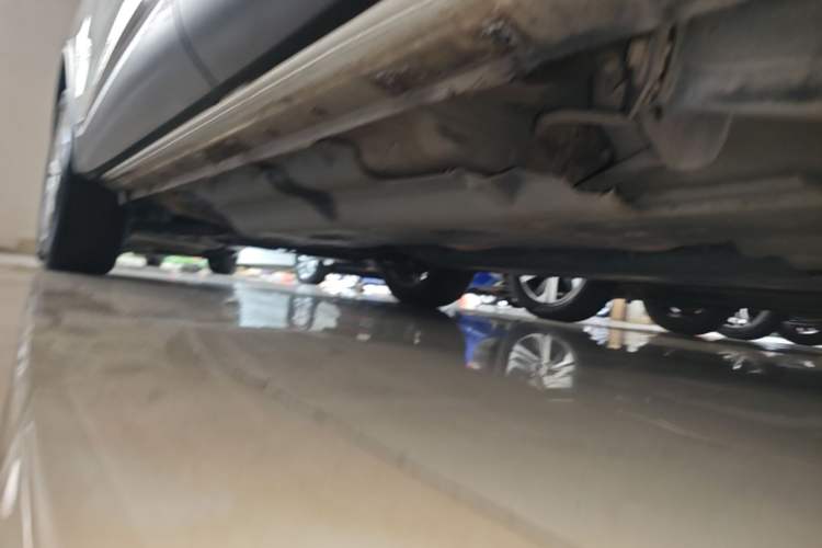 Used Renault Kadjar 2017 2.0L Two-Wheel-Drive Leading Edition Left Side Sill