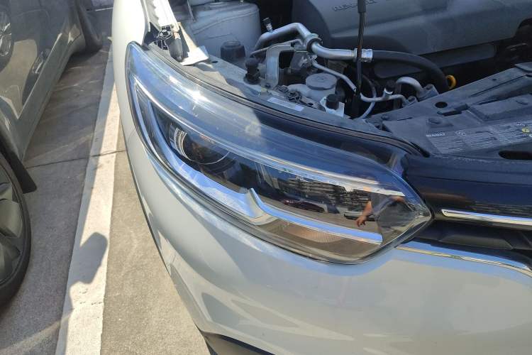 Used Renault Kadjar 2017 2.0L Two-Wheel Drive Fashion Edition Right Front Headlight