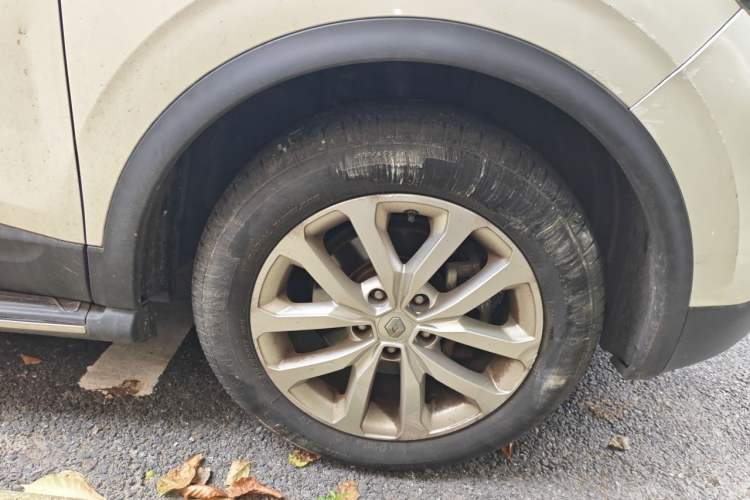 Used Renault Kadjar 2017 2.0L Two-Wheel Drive Fashion Edition Right Front Wheel Hub