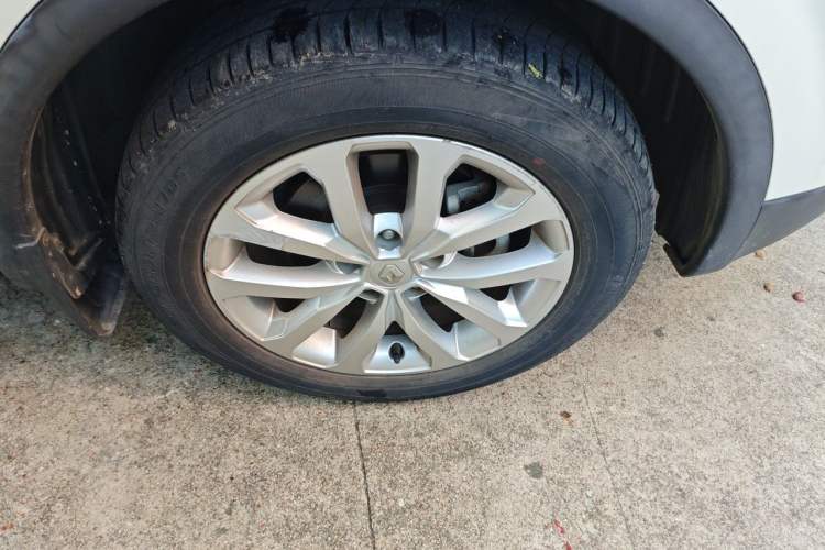 Used Renault Kadjar 2017 2.0L Two-Wheel-Drive Leading Edition Right Front Wheel Hub