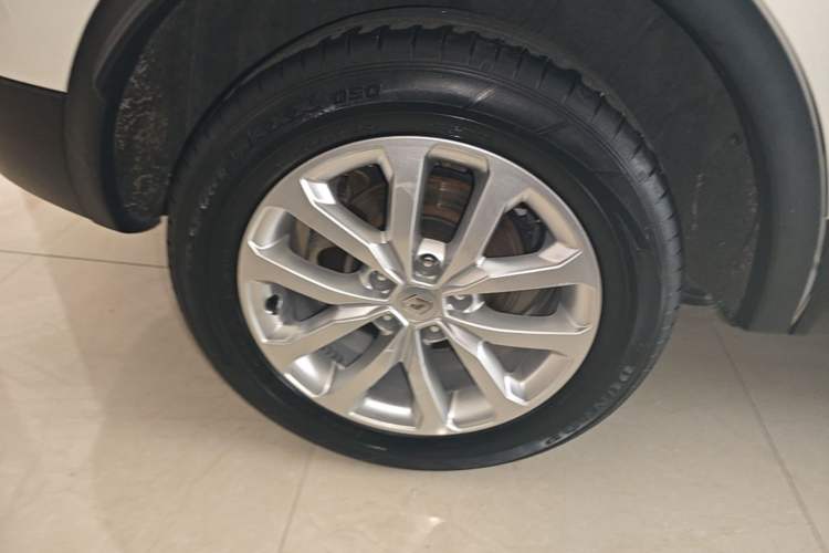 Used Renault Kadjar 2017 2.0L Two-Wheel-Drive Leading Edition Right Rear Wheel Hub