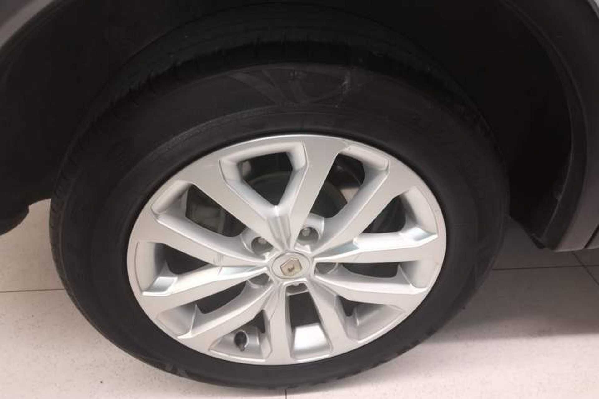 Used Renault Kadjar 2017 2.0L Two-Wheel Drive Comfort Edition Right Rear Wheel Hub