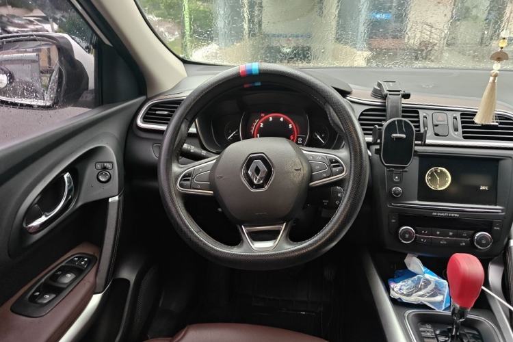 Used Renault Kadjar 2017 2.0L Two-Wheel-Drive Leading Edition Steering Wheel
