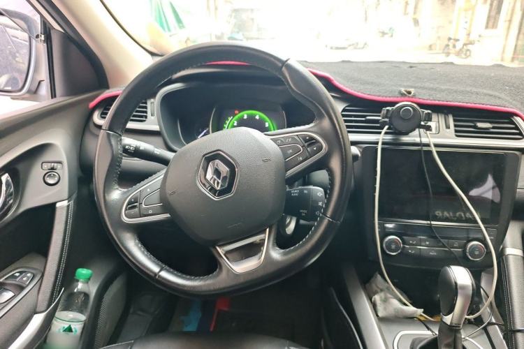 Used Renault Kadjar 2017 2.0L Two-Wheel Drive Comfort Edition Steering Wheel