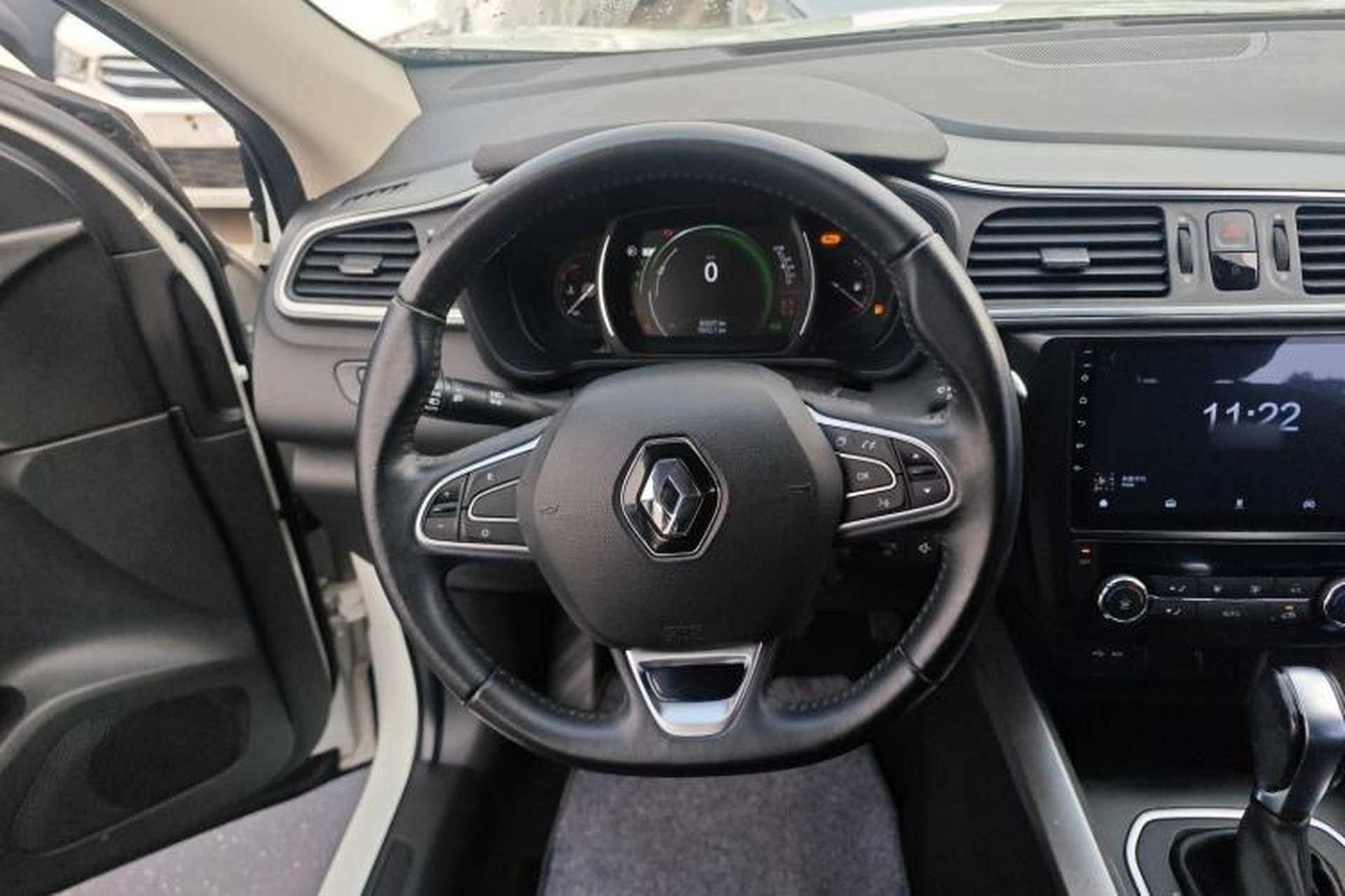 Used Renault Kadjar 2017 2.0L Two-Wheel Drive Comfort Edition Steering Wheel