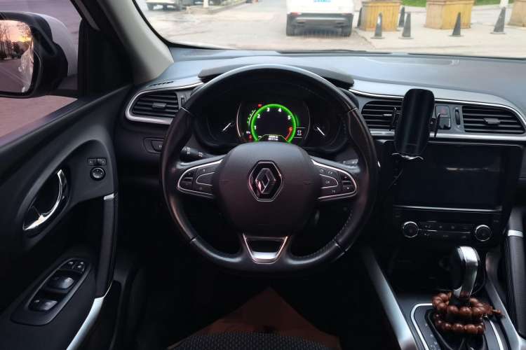 Used Renault Kadjar 2017 2.0L Two-Wheel Drive Comfort Edition Steering Wheel
