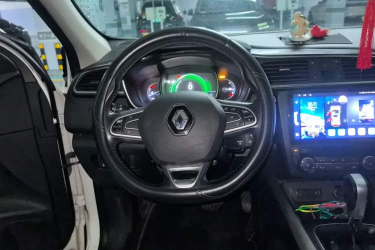 Used Renault Kadjar 2017 2.0L Two-Wheel-Drive Leading Edition Steering Wheel