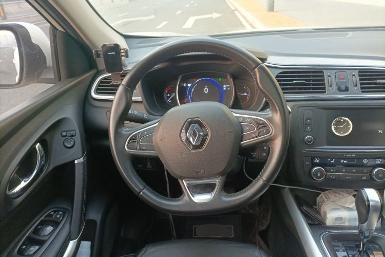 Used Renault Kadjar 2017 2.0L Four-Wheel Drive Premium Edition Steering Wheel