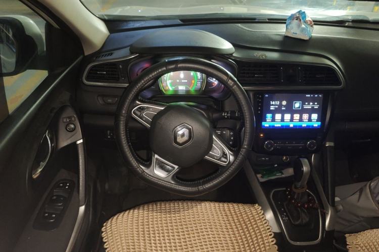 Used Renault Kadjar 2017 2.0L Two-Wheel Drive Comfort Edition Steering Wheel