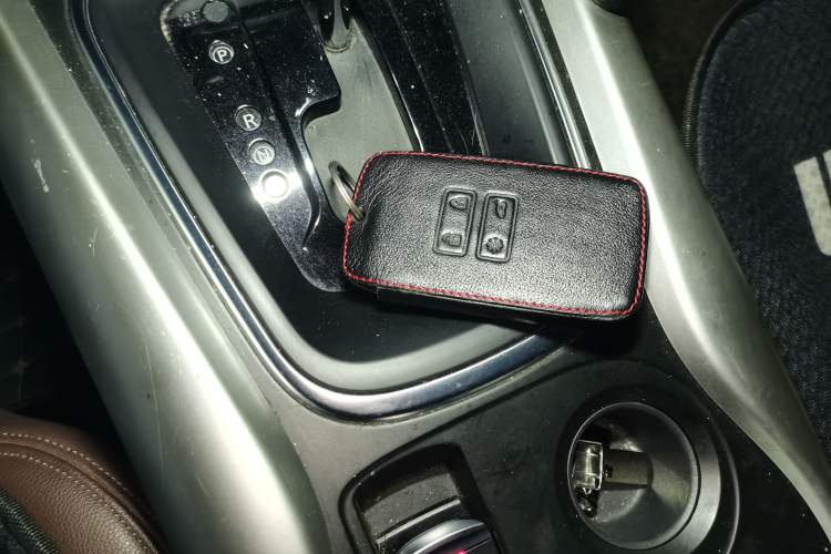 Used Renault Kadjar 2017 2.0L 120th Anniversary Limited Edition Vehicle Key