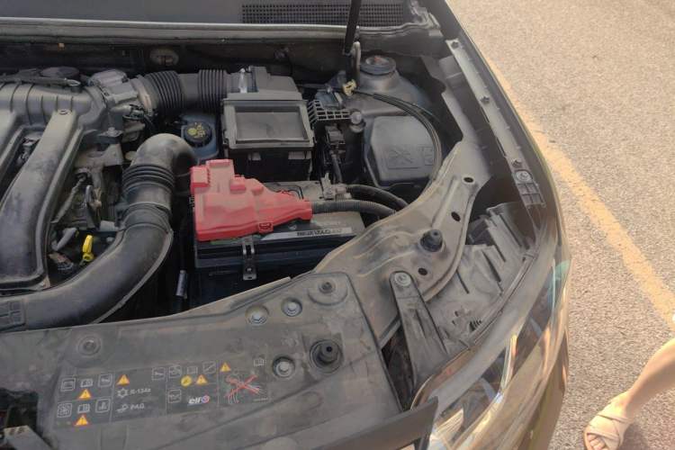 Used Renault Kadjar  Engine Bay Left