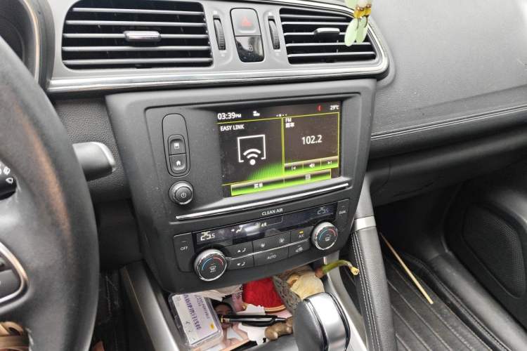 Used Renault Kadjar 2019 SCe200 Automatic 2WD ZhiShang Model China V Standard Audio And AC Panel
