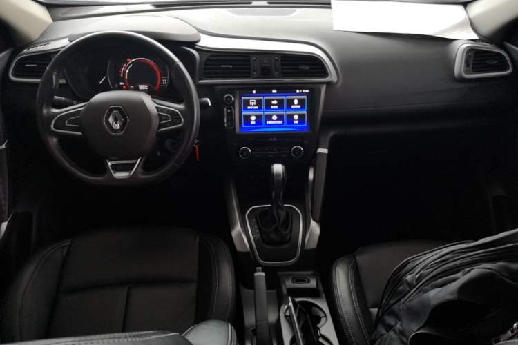 Used Renault Kadjar 2019 SCe200 Automatic 2WD Zhiyue Edition Anniversary Model China V Standard Center Console