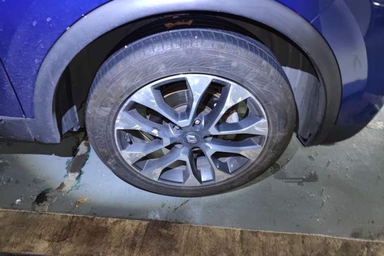 Used Renault Kadjar 2019 SCe200 Automatic 2WD Smart Edition China VI Standard Right Front Wheel Hub