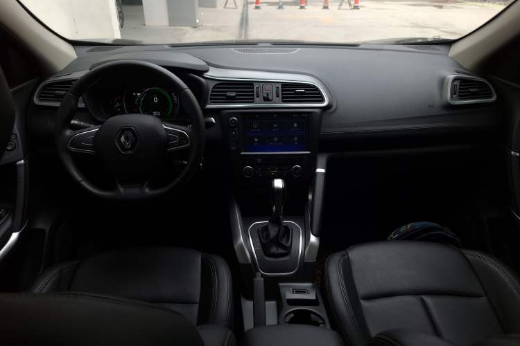 Used Renault Kadjar 2019 SCe200 Automatic 2WD Smart Edition Anniversary Model China V Standard Center Console