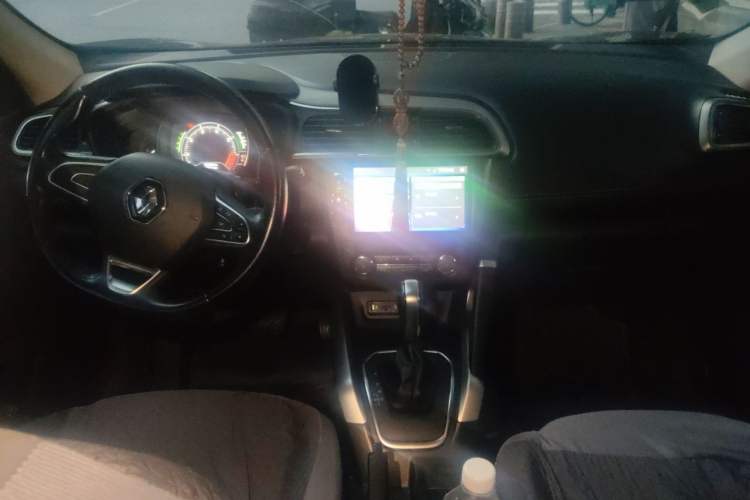 Used Renault Kadjar 2019 SCe200 Automatic 2WD Zhiyue Edition Anniversary Model China V Standard Center Console
