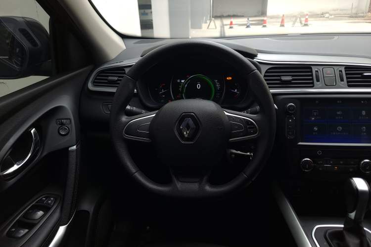 Used Renault Kadjar 2019 SCe200 Automatic 2WD Smart Edition Anniversary Model China V Standard Steering Wheel
