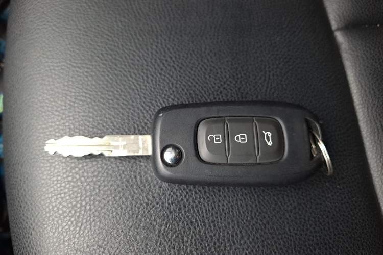 Used Renault Kadjar 2019 SCe200 Automatic 2WD Smart Edition Anniversary Model China V Standard Vehicle Key