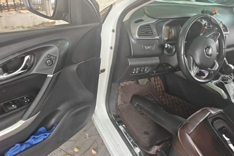 Used Renault Kadjar 2019 SCe200 Automatic 2WD Zhiyue Edition Anniversary Model China VI Standard Driver Seat