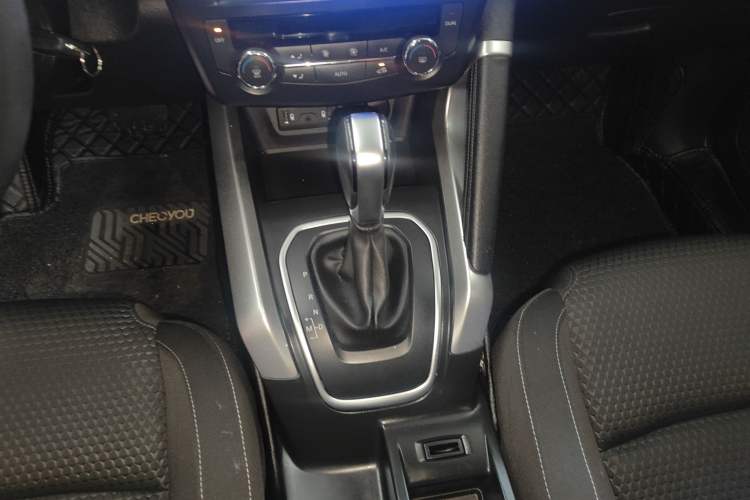 Used Renault Kadjar 2019 SCe200 Automatic 2WD Zhiyue Edition Anniversary Model China V Standard Gear Lever