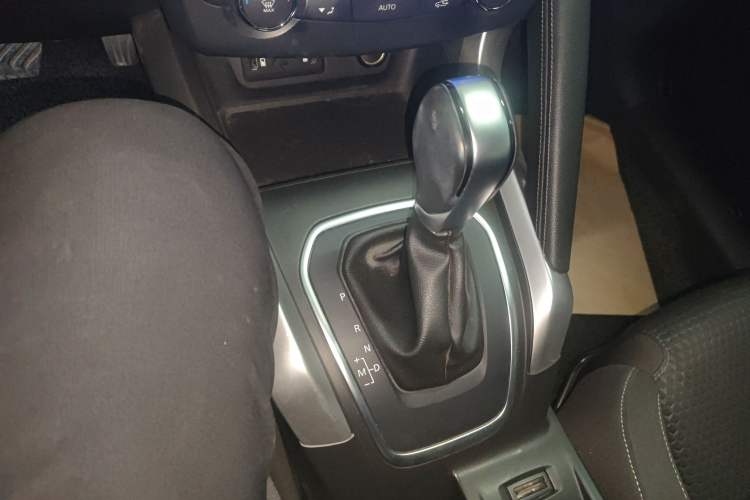 Used Renault Kadjar 2019 SCe200 Automatic 2WD Zhiyue Edition Anniversary Model China VI Standard Gear Lever