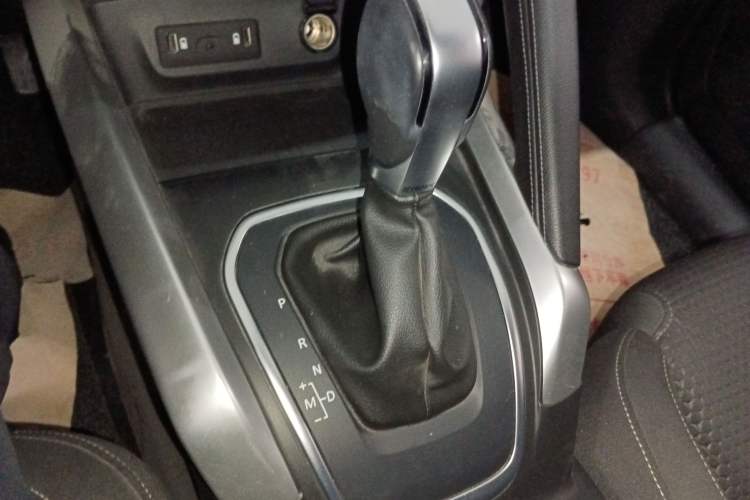 Used Renault Kadjar 2019 SCe200 Automatic 2WD Zhiyue Edition Anniversary Model China VI Standard Gear Lever