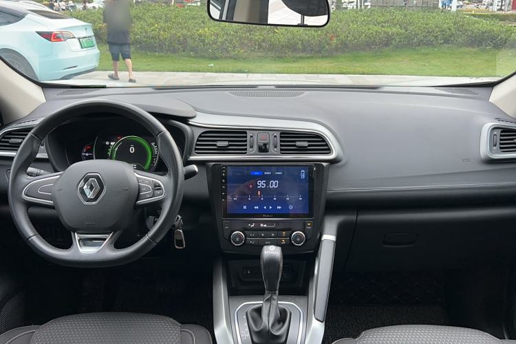 Used Renault Kadjar 2019 SCe200 Automatic 2WD Zhiyue Edition Anniversary Model China V Standard Interior 3
