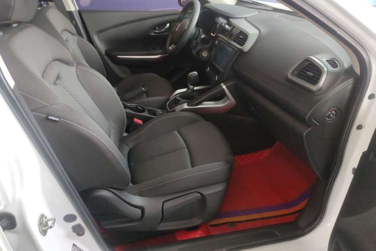 Used Renault Kadjar 2019 SCe200 Automatic 2WD Zhiyue Edition Anniversary Model China VI Standard Interior 4