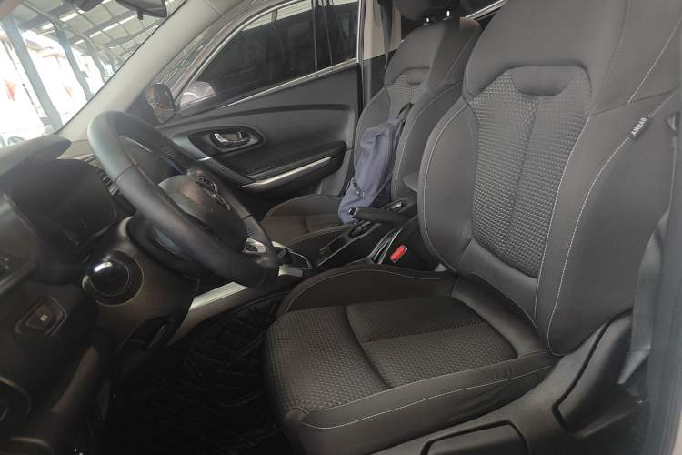Used Renault Kadjar 2019 SCe200 Automatic 2WD Zhiyue Edition Anniversary Model China V Standard Left Front Seat
