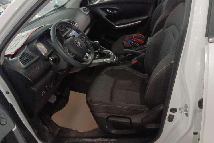 Used Renault Kadjar 2019 SCe200 Automatic 2WD Zhiyue Edition Anniversary Model China VI Standard Left Front Seat