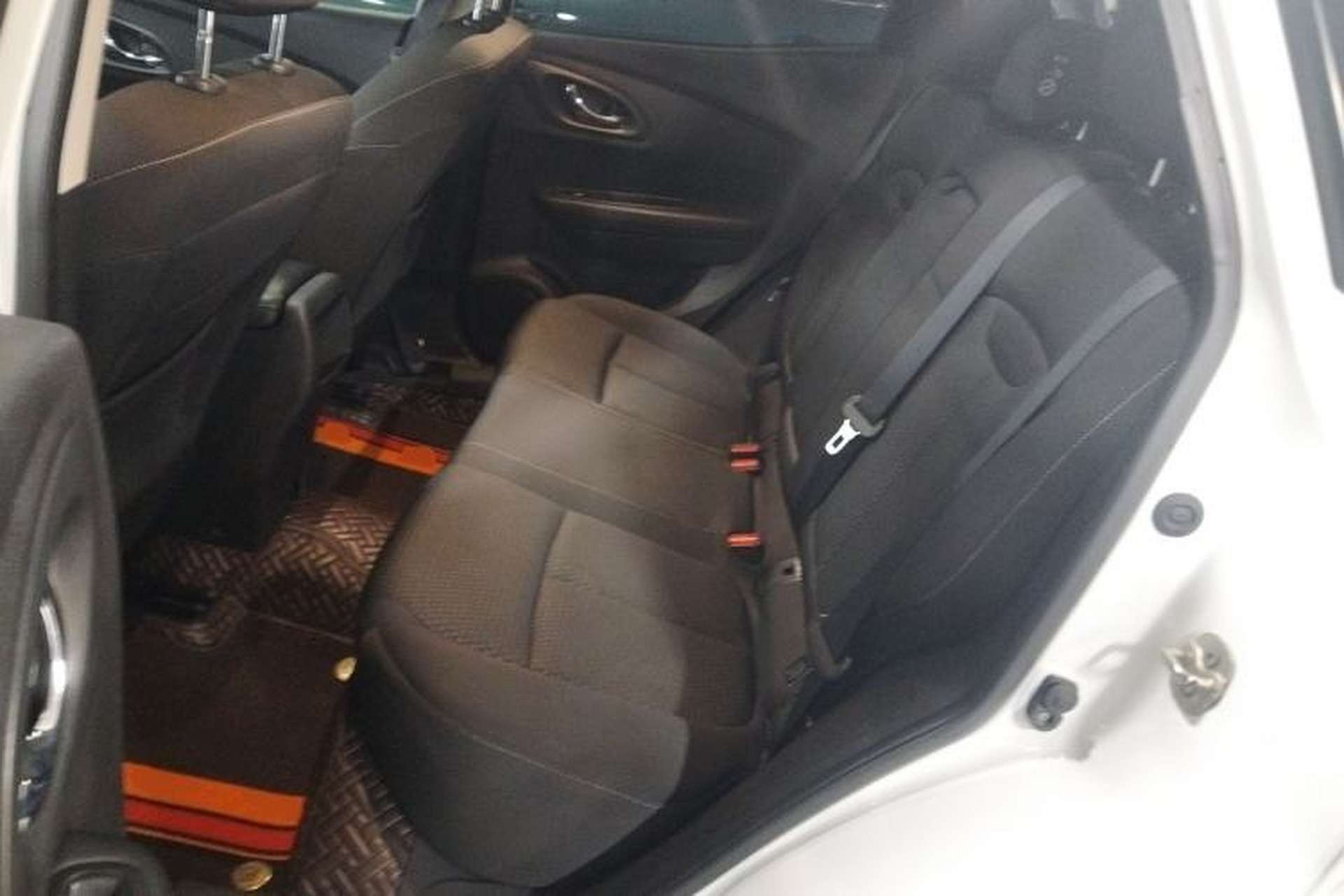Used Renault Kadjar 2019 SCe200 Automatic 2WD Zhiyue Edition Anniversary Model China V Standard Left Rear Seat