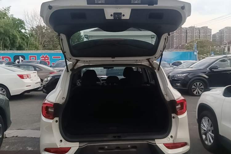 Used Renault Kadjar 2019 SCe200 Automatic 2WD Zhiyue Edition Anniversary Model China VI Standard Trunk